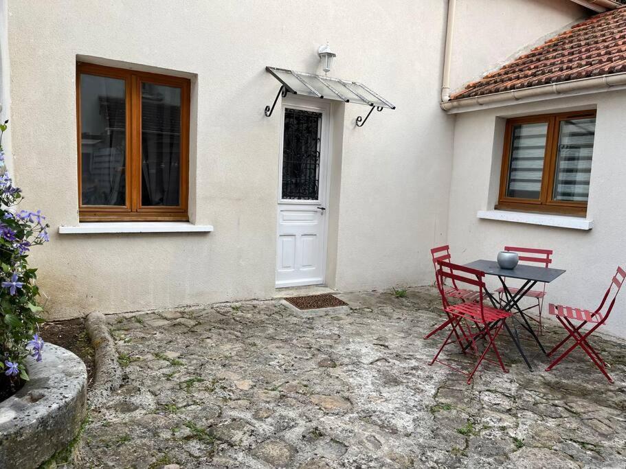 Petite Maison De Ville Au Calme Brie-Comte-Robert Kültér fotó